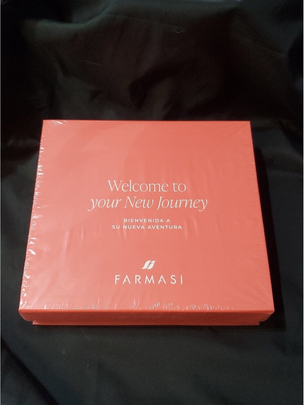 Farmasi Starter Box With Samples Skin Care - Makeup NEW Sealed